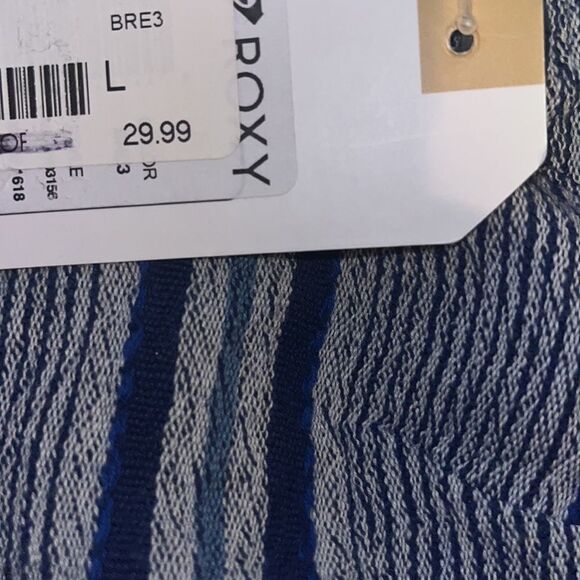 NWOT Roxy Jessa Crop Halter P2P 17 - Picture 4 of 4